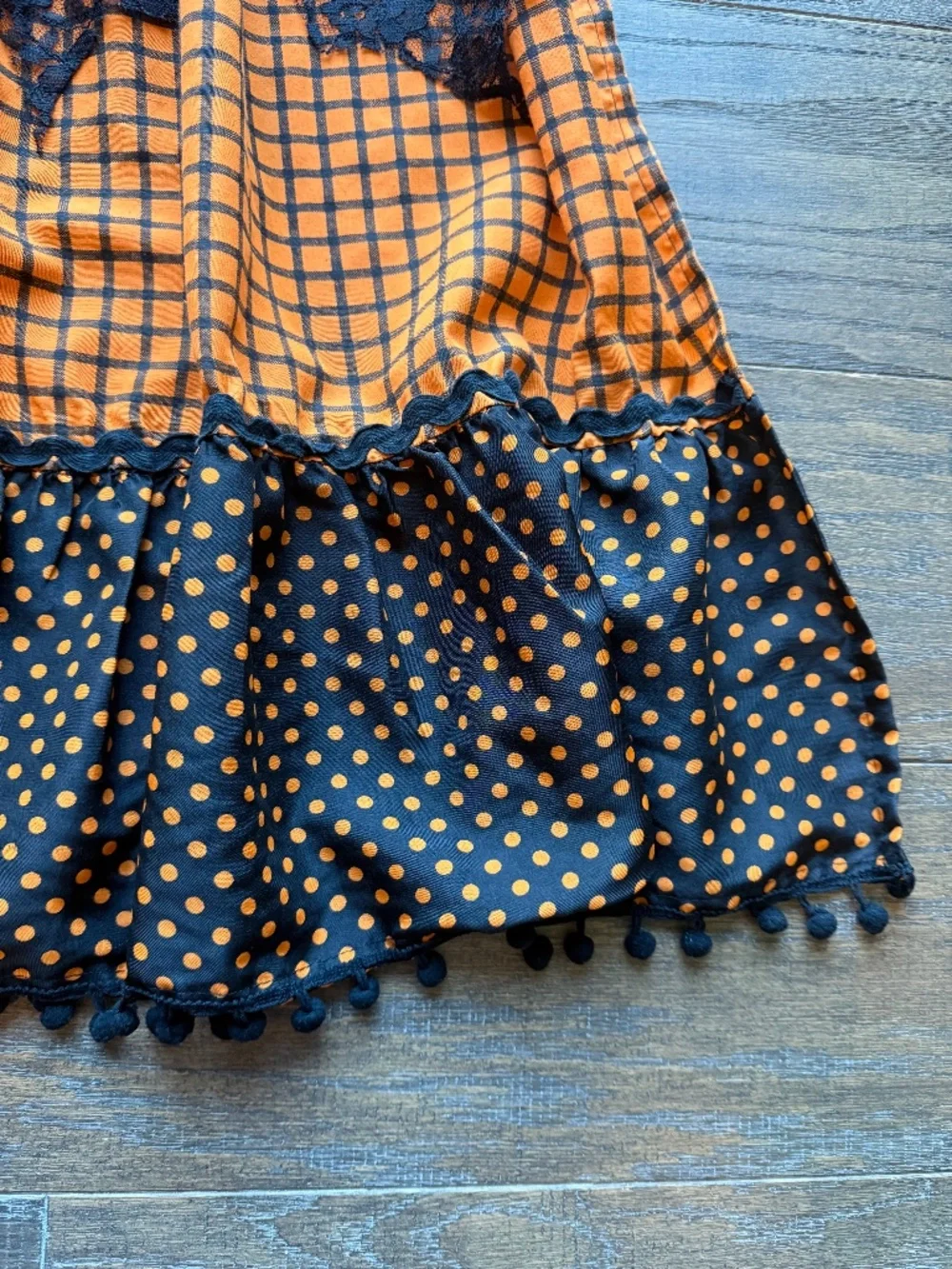Pier 1 Imports Halloween Apron Orange Black Polka Dot Lace Spiderweb Cottagecore